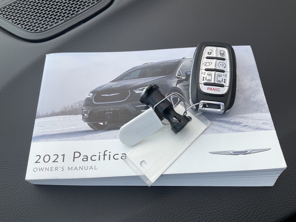 2021 Chrysler Pacifica Touring L 25