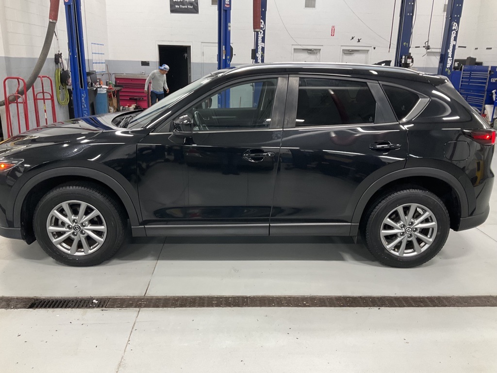 2022 Mazda CX-5 2.5 S Select Package 4