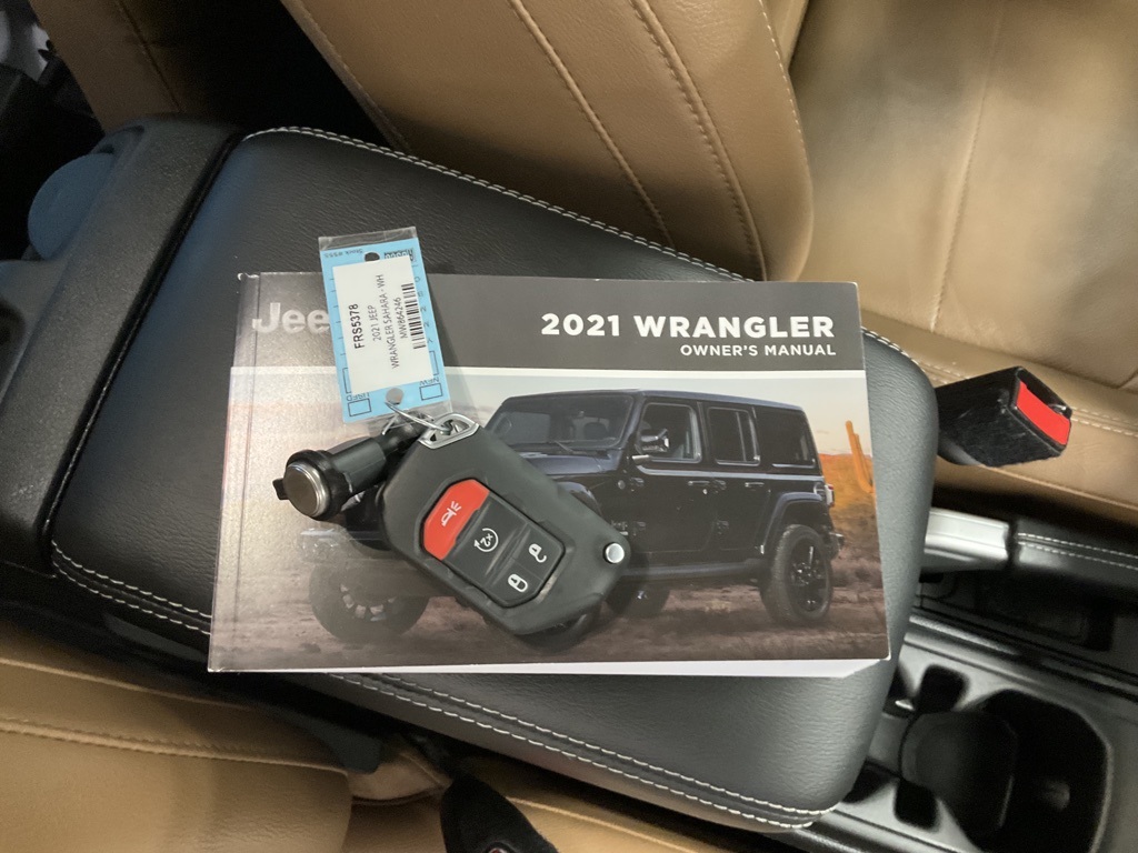 2021 Jeep Wrangler Unlimited Sahara 4xe 26