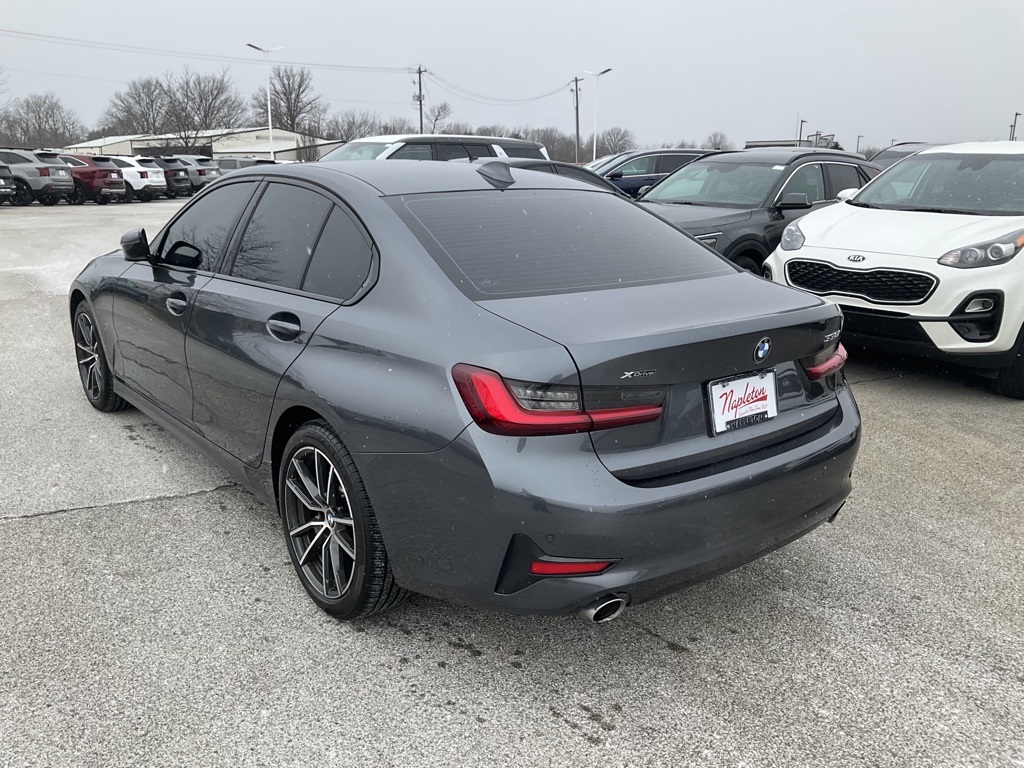 2022 BMW 3 Series 330i xDrive 5