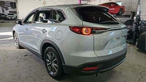 2022 Mazda CX-9 Touring 2