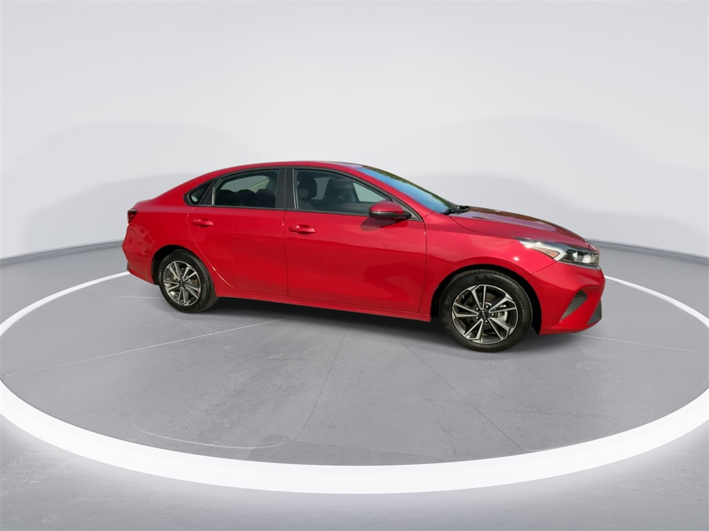 2023 Kia Forte LXS 13