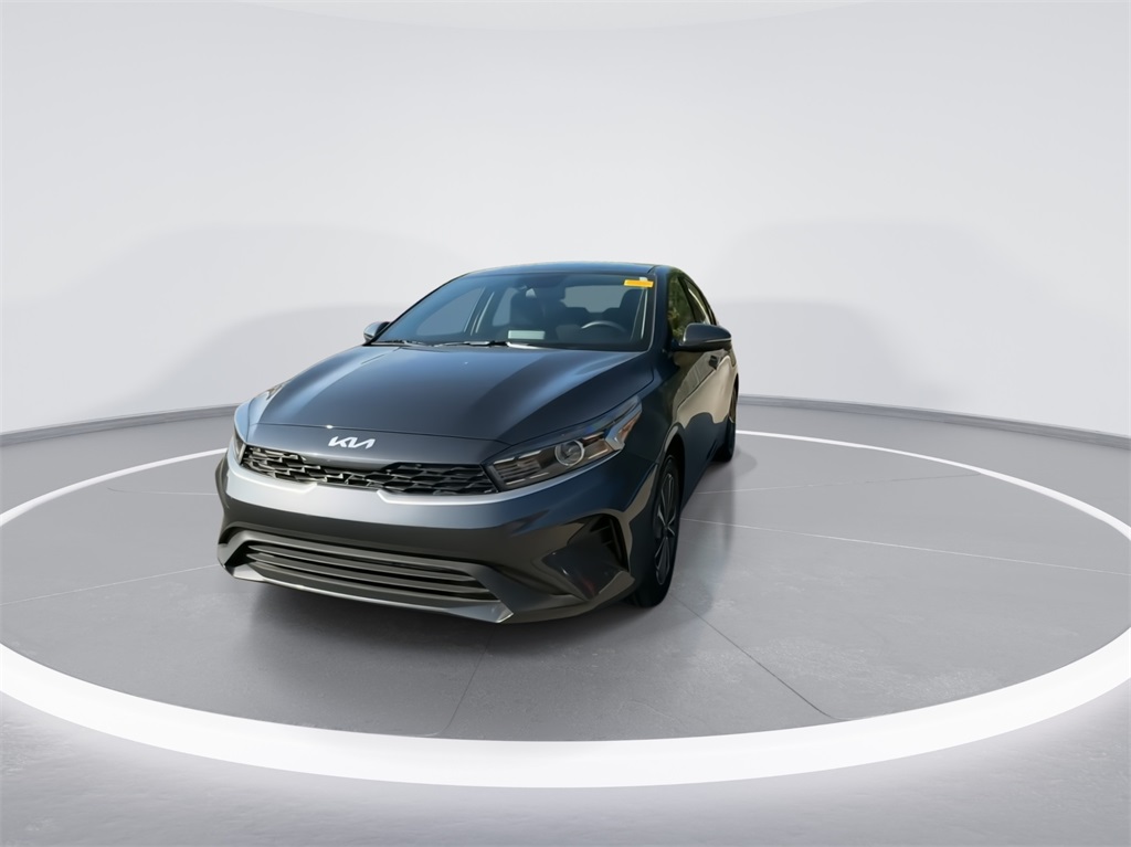 2023 Kia Forte LXS 3