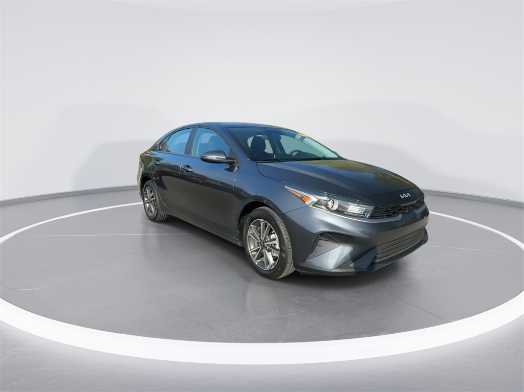 2023 Kia Forte LXS 13