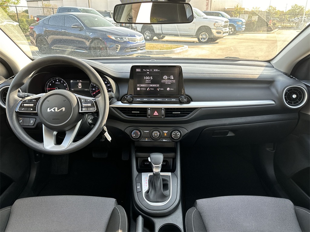 2023 Kia Forte LXS 20