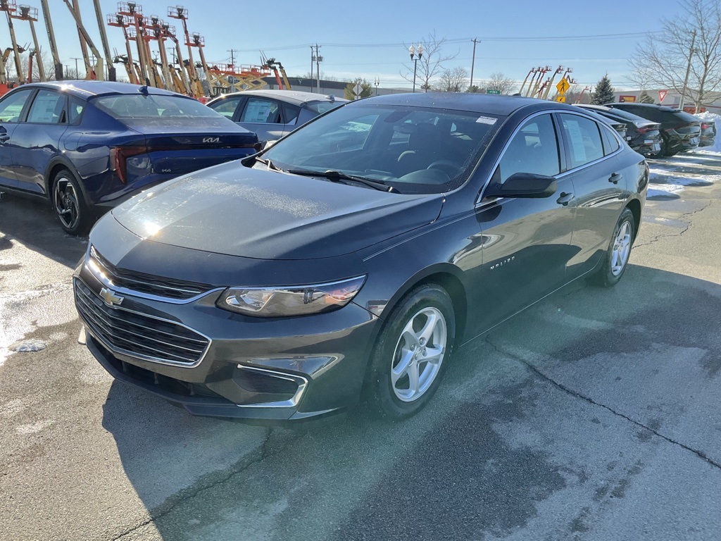 2017 Chevrolet Malibu LS 3