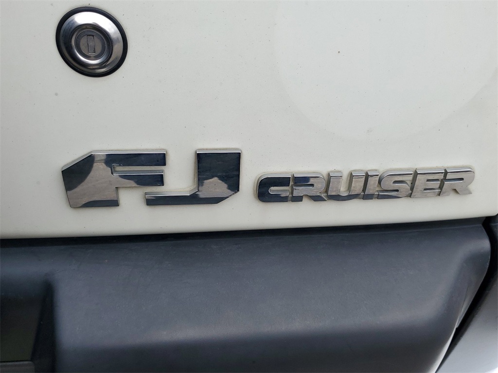 2011 Toyota FJ Cruiser Base 7