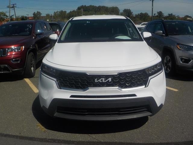 2023 Kia Sorento LX 6