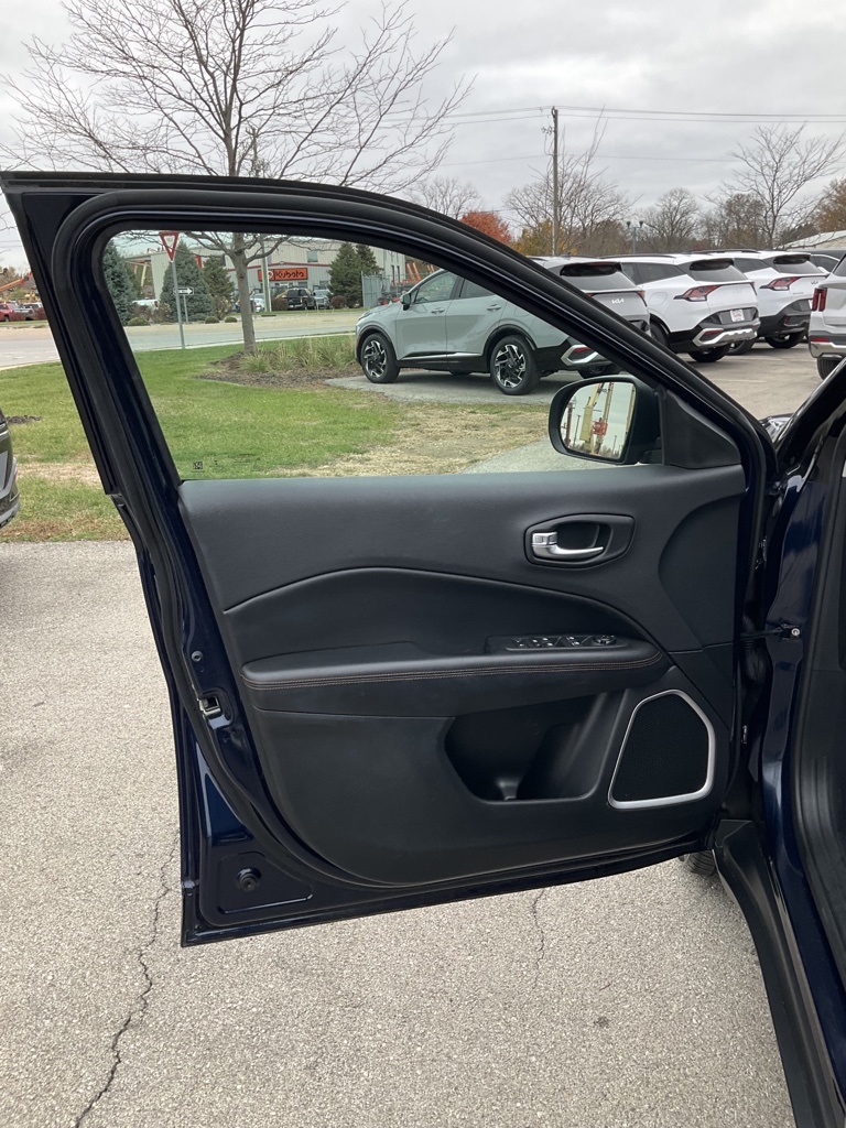 2021 Jeep Compass Limited 11