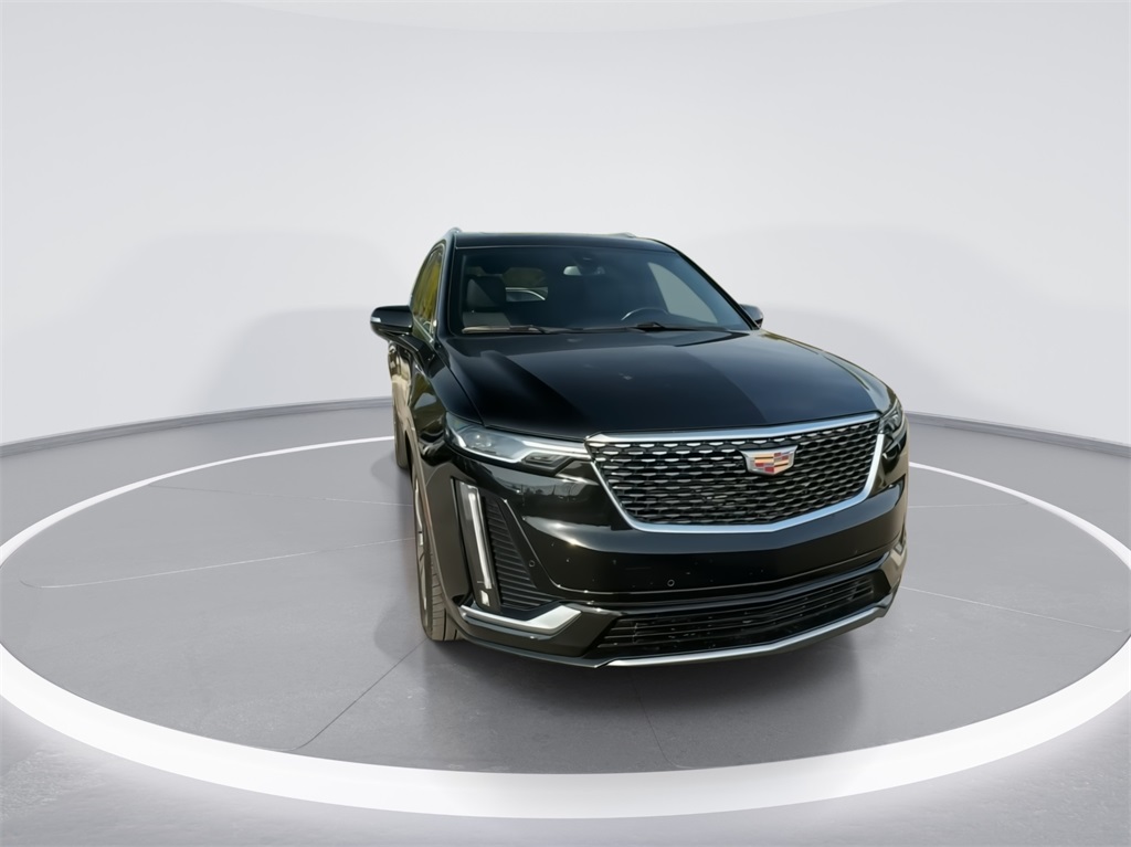 2022 Cadillac XT6 Premium Luxury 2