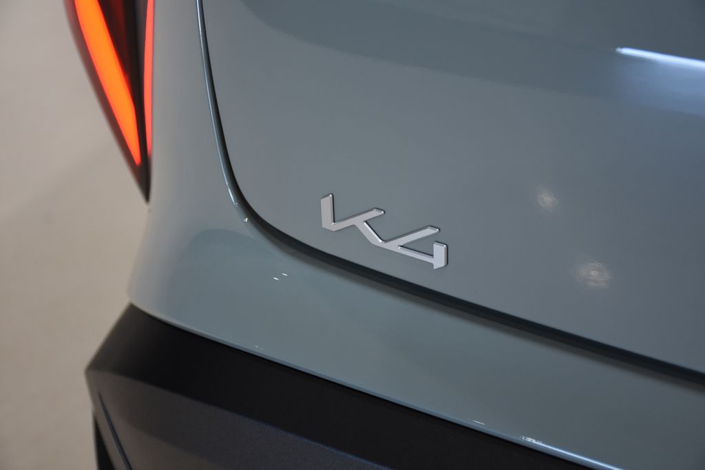 2025 Kia K4 LXS 25