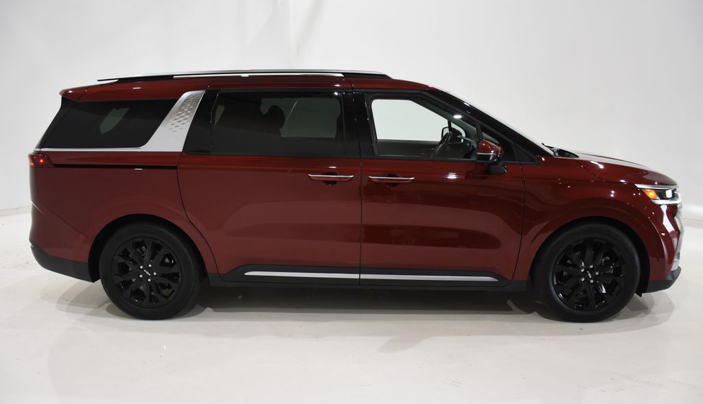 2022 Kia Carnival SX Prestige 3