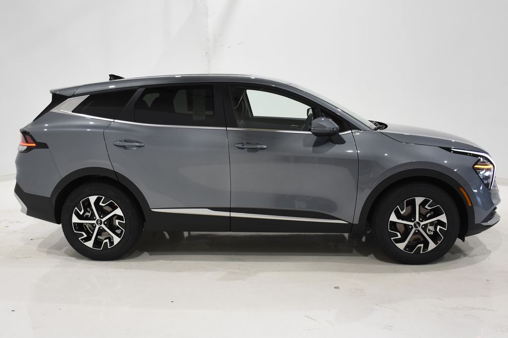 2025 Kia Sportage EX 3