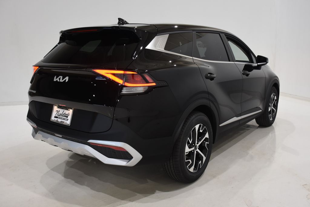 2025 Kia Sportage EX 4