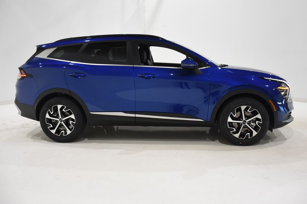 2025 Kia Sportage EX 3