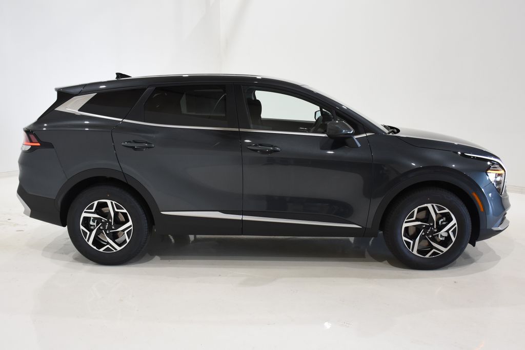 2025 Kia Sportage LX 3