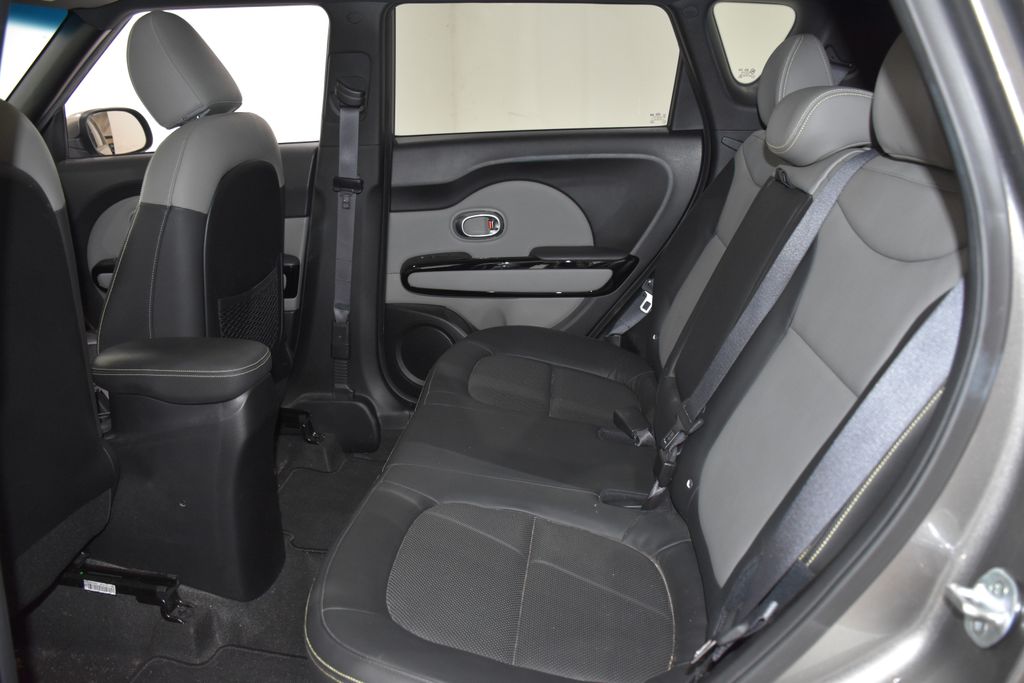 2014 Kia Soul Plus 22