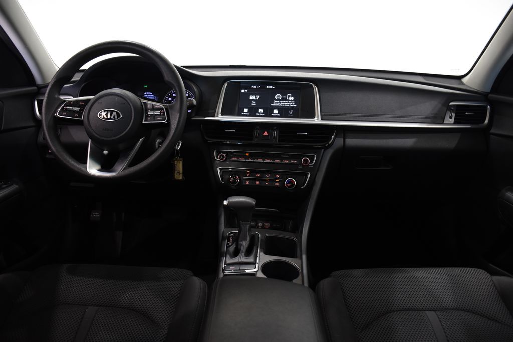 2019 Kia Optima LX 9