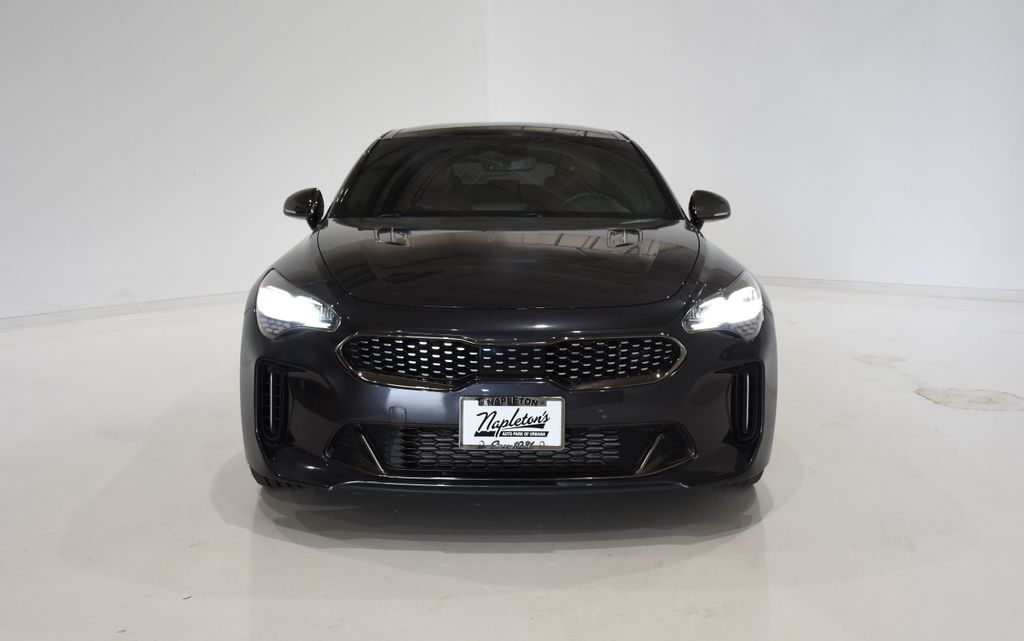 2022 Kia Stinger GT1 2