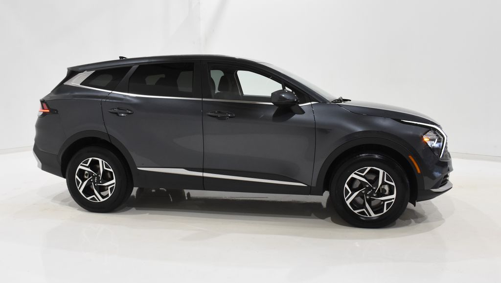 2023 Kia Sportage LX 2