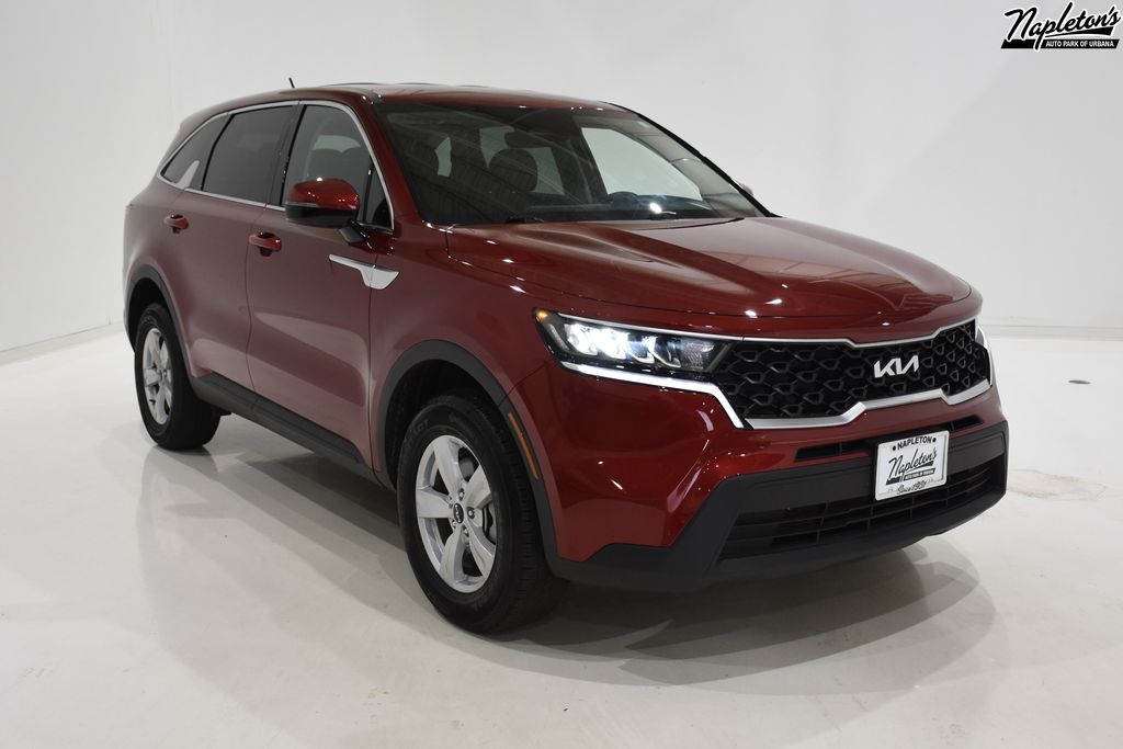 2023 Kia Sorento LX 1