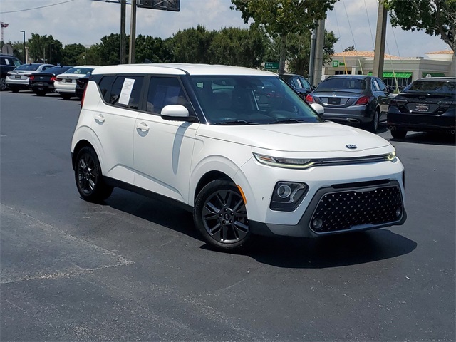 2020 Kia Soul EX 29