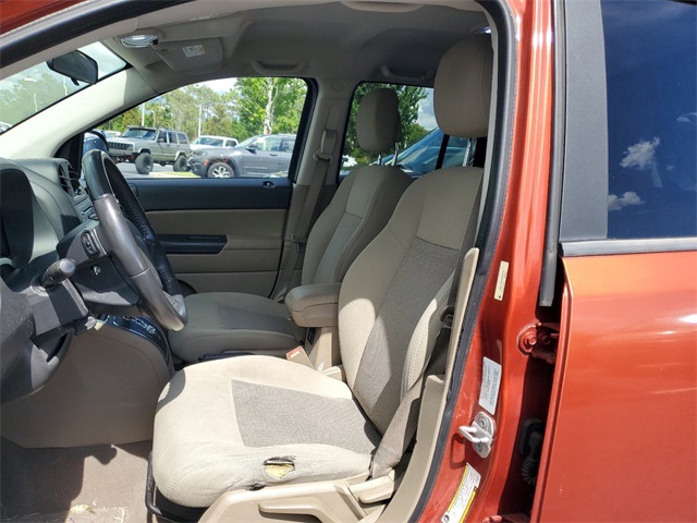 2010 Jeep Compass Sport 8