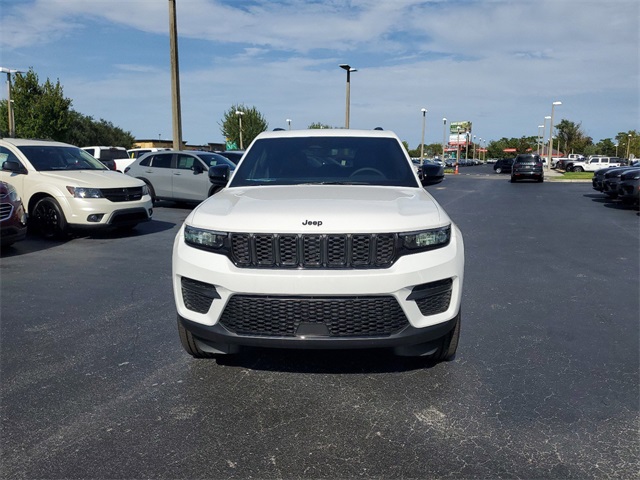 2024 Jeep Grand Cherokee Altitude X 2