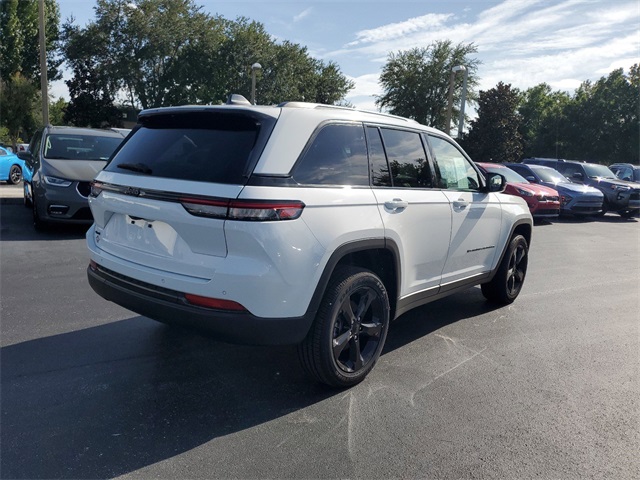 2024 Jeep Grand Cherokee Altitude X 26