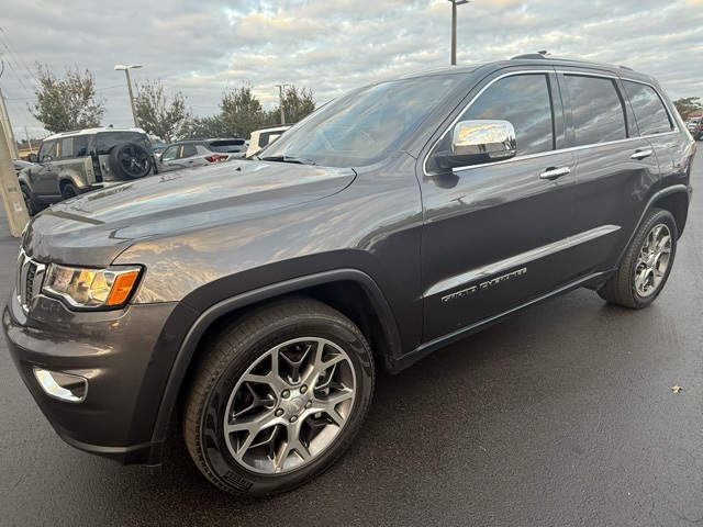 2020 Jeep Grand Cherokee Limited 3