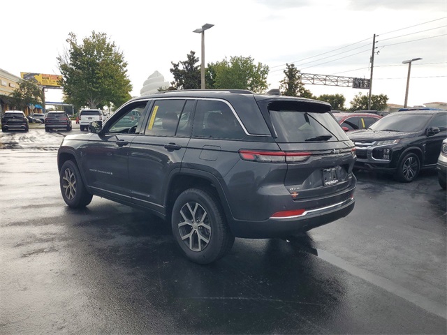 2023 Jeep Grand Cherokee Limited 21