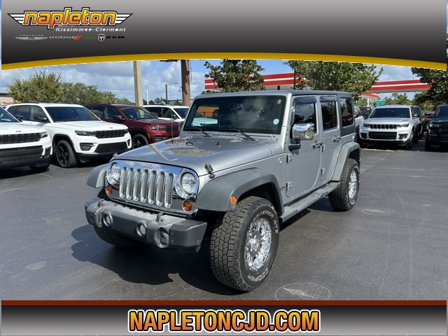 2013 Jeep Wrangler Unlimited Rubicon 1