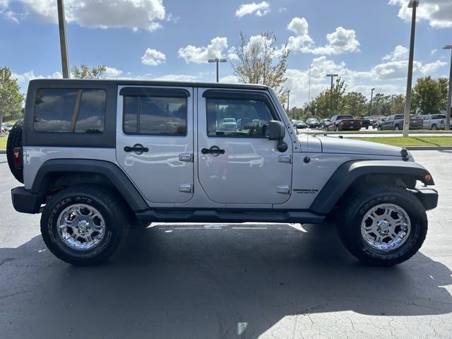 2013 Jeep Wrangler Unlimited Rubicon 4