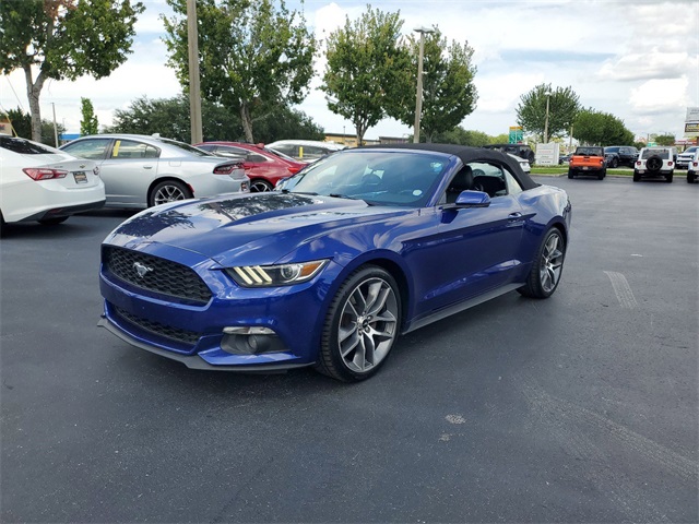 2015 Ford Mustang EcoBoost Premium 3