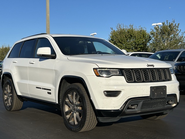 2016 Jeep Grand Cherokee Limited 3