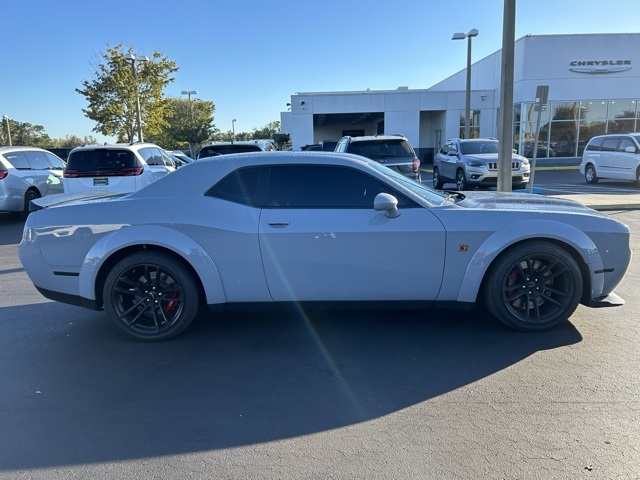 2022 Dodge Challenger R/T Scat Pack Widebody 2