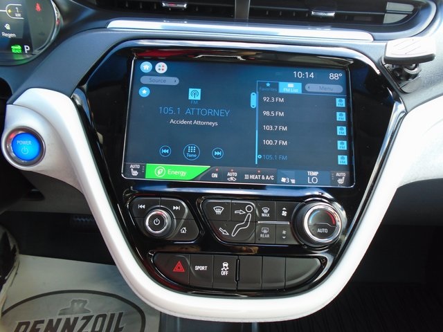 2017 Chevrolet Bolt EV Premier 26