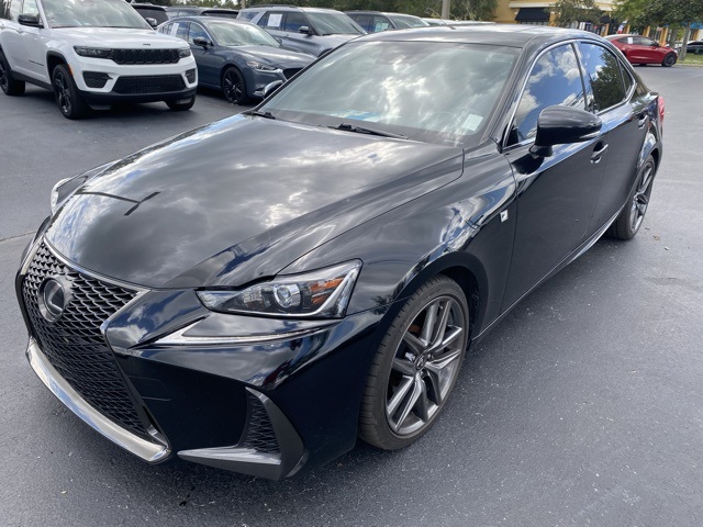 2017 Lexus IS 350 3