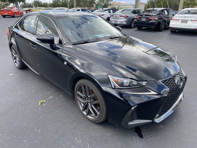 2017 Lexus IS 350 9