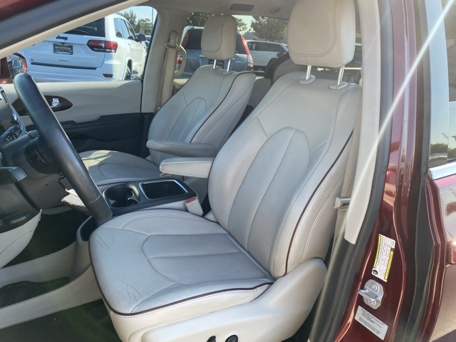 2017 Chrysler Pacifica Limited 20