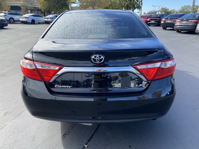 2017 Toyota Camry LE 6