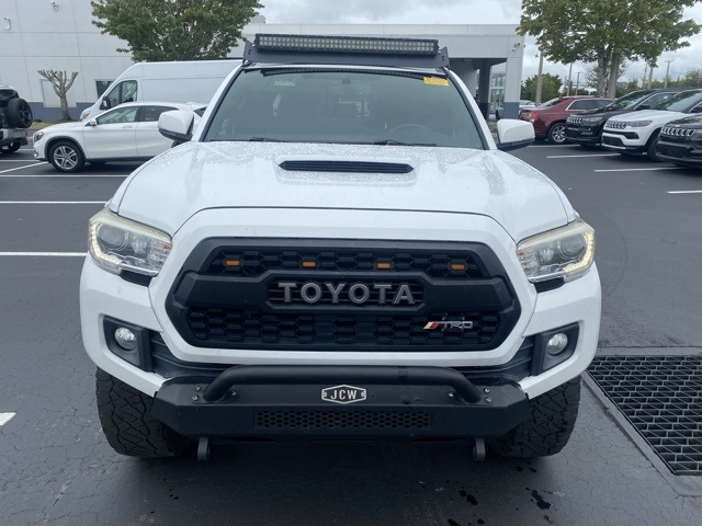 2017 Toyota Tacoma TRD Sport 2