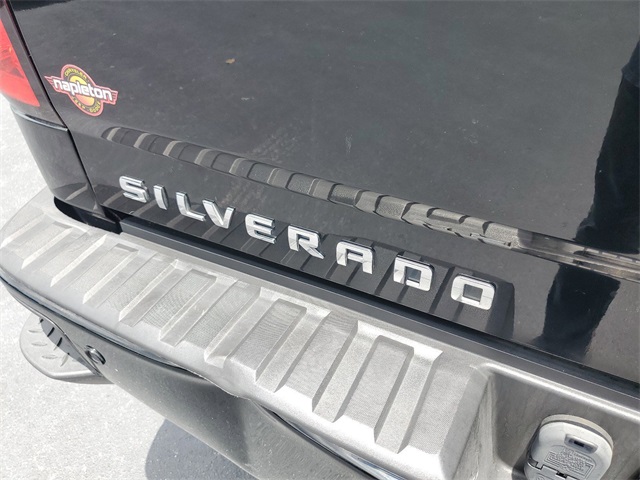 2017 Chevrolet Silverado 1500 LT 23