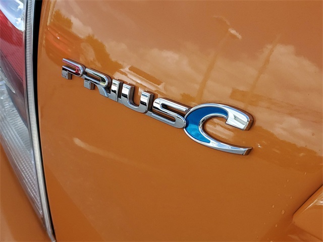 2018 Toyota Prius c Four 7