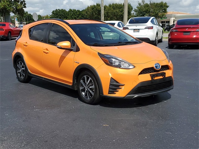 2018 Toyota Prius c Four 25