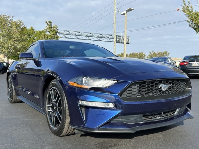 2018 Ford Mustang EcoBoost Premium 3