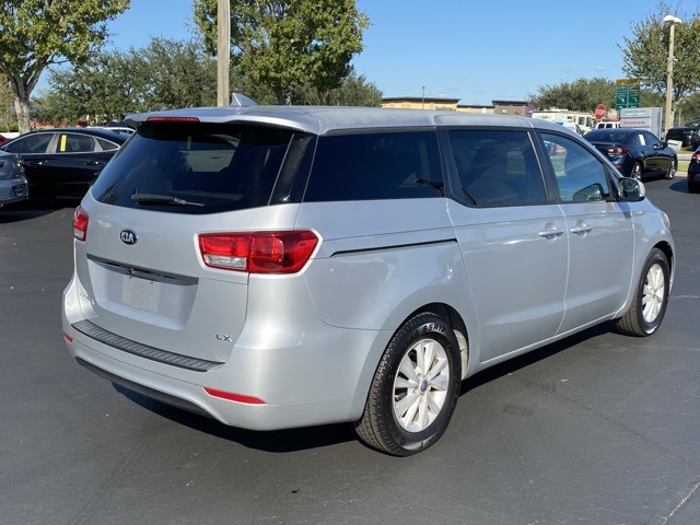 2018 Kia Sedona LX 5