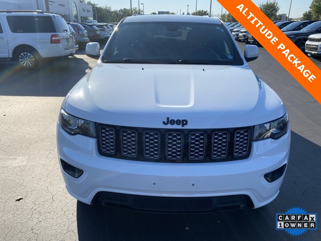 2018 Jeep Grand Cherokee Altitude 2