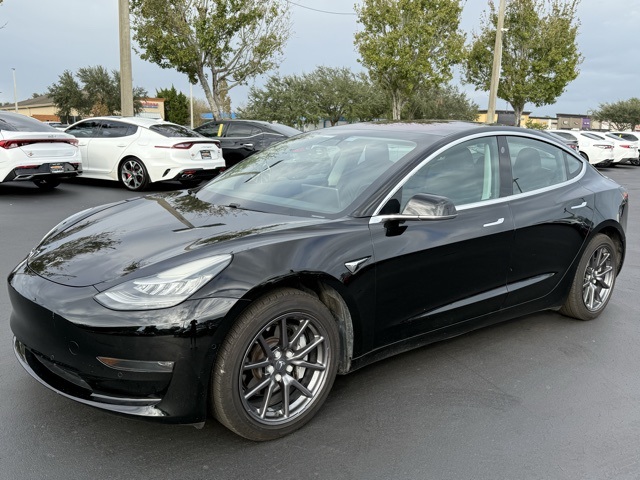 2018 Tesla Model 3 Mid Range 3