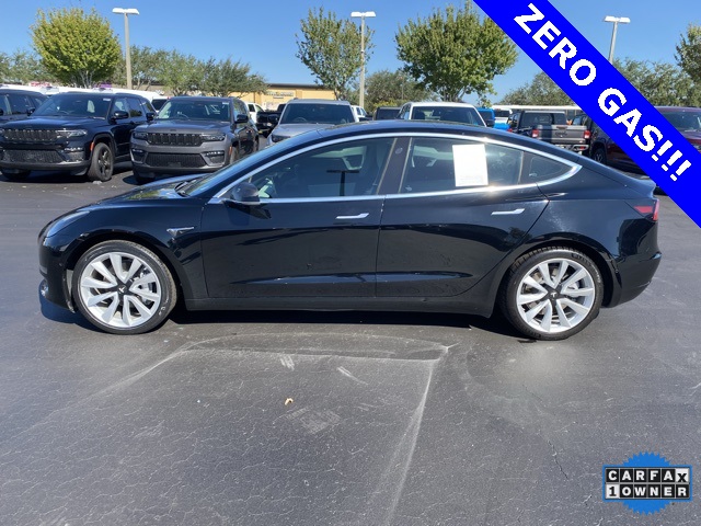 2018 Tesla Model 3 Mid Range 4